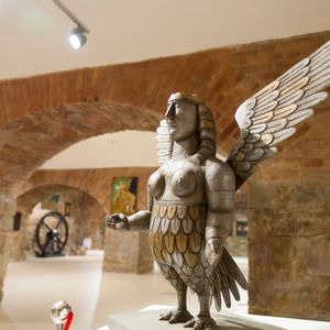 Выставка «Фрагменты» монументальное искусство, скульптура, живопись на ткани, графика