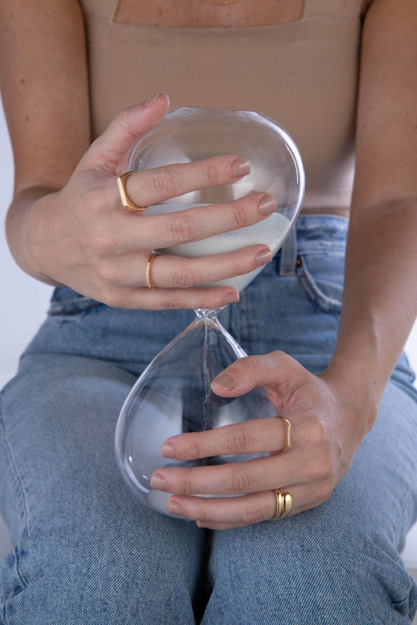 Miniatura: ANEL COM BASE RETANGULAR