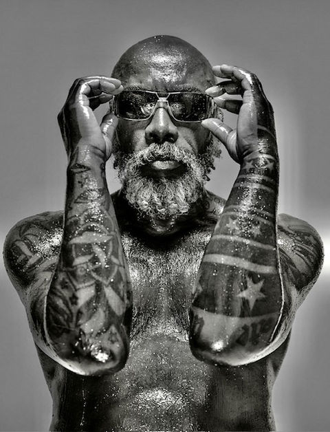 A photograph of ROY INC.