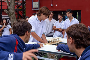 colegio Godspell nivel secundario.jpg