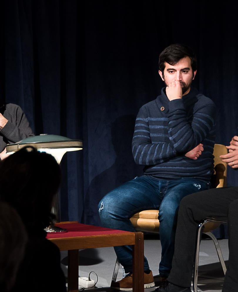 51061450_290750164972904_893769200369349