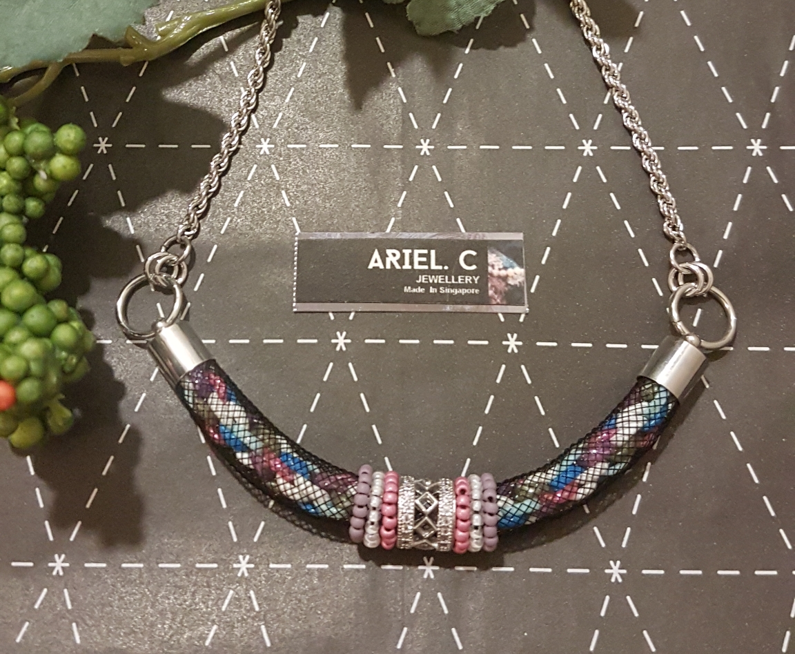 | ARML09 | Pink Tubular Necklace