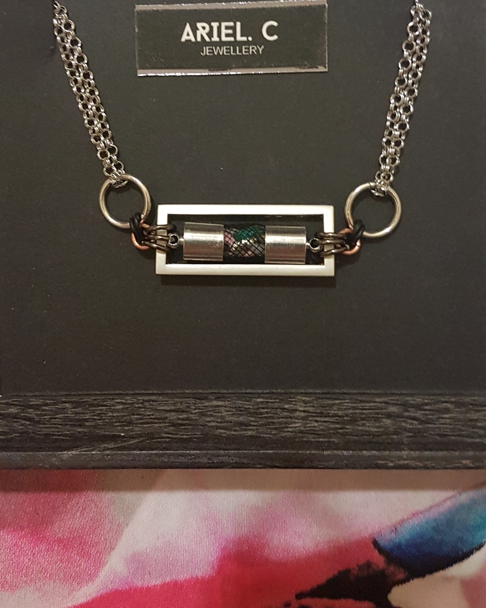 | ARTC04 | Geometrical Necklace