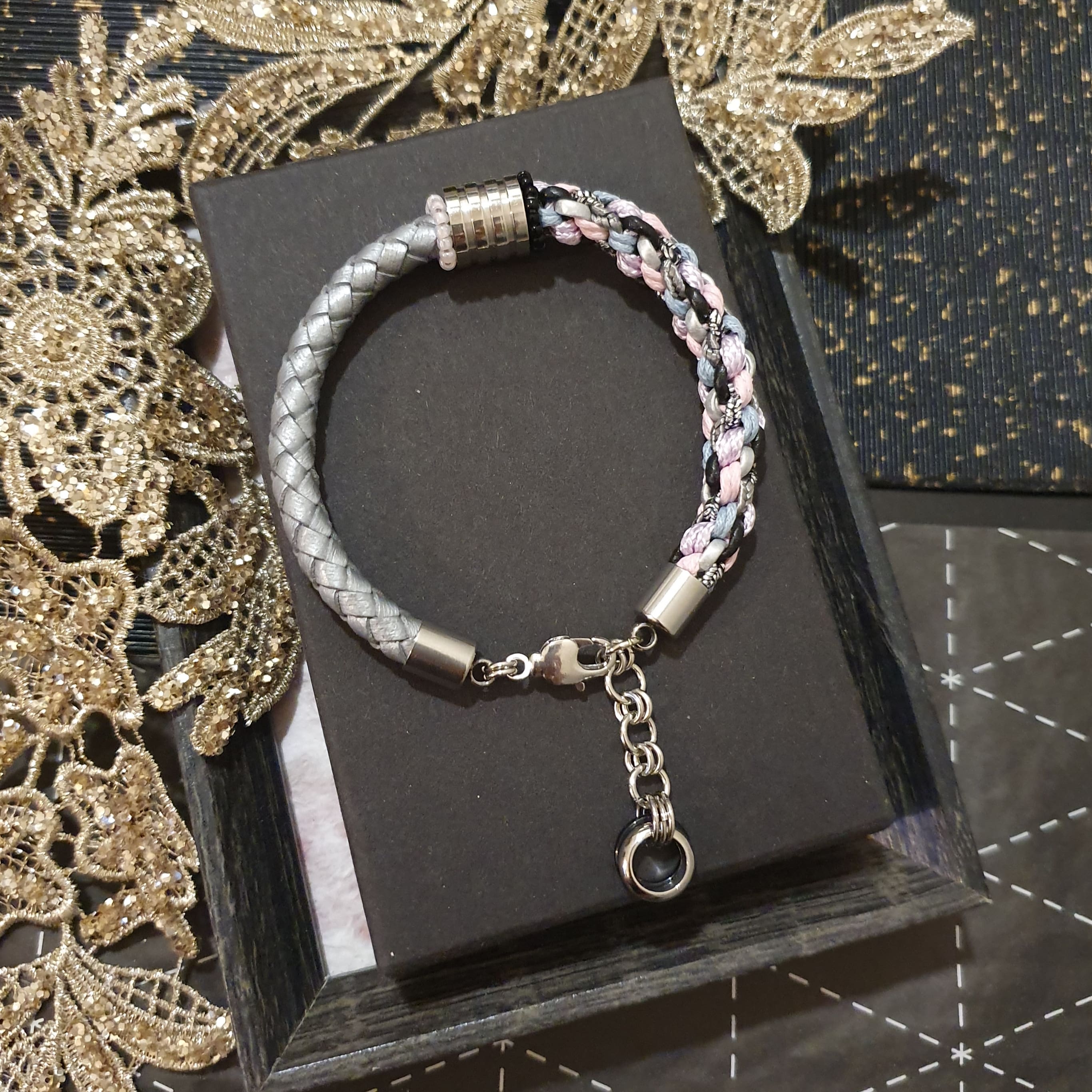 | ARLG24 | Quartz Silver Grunge