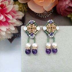 | AROH37 | Kerosang Regal II - Violet