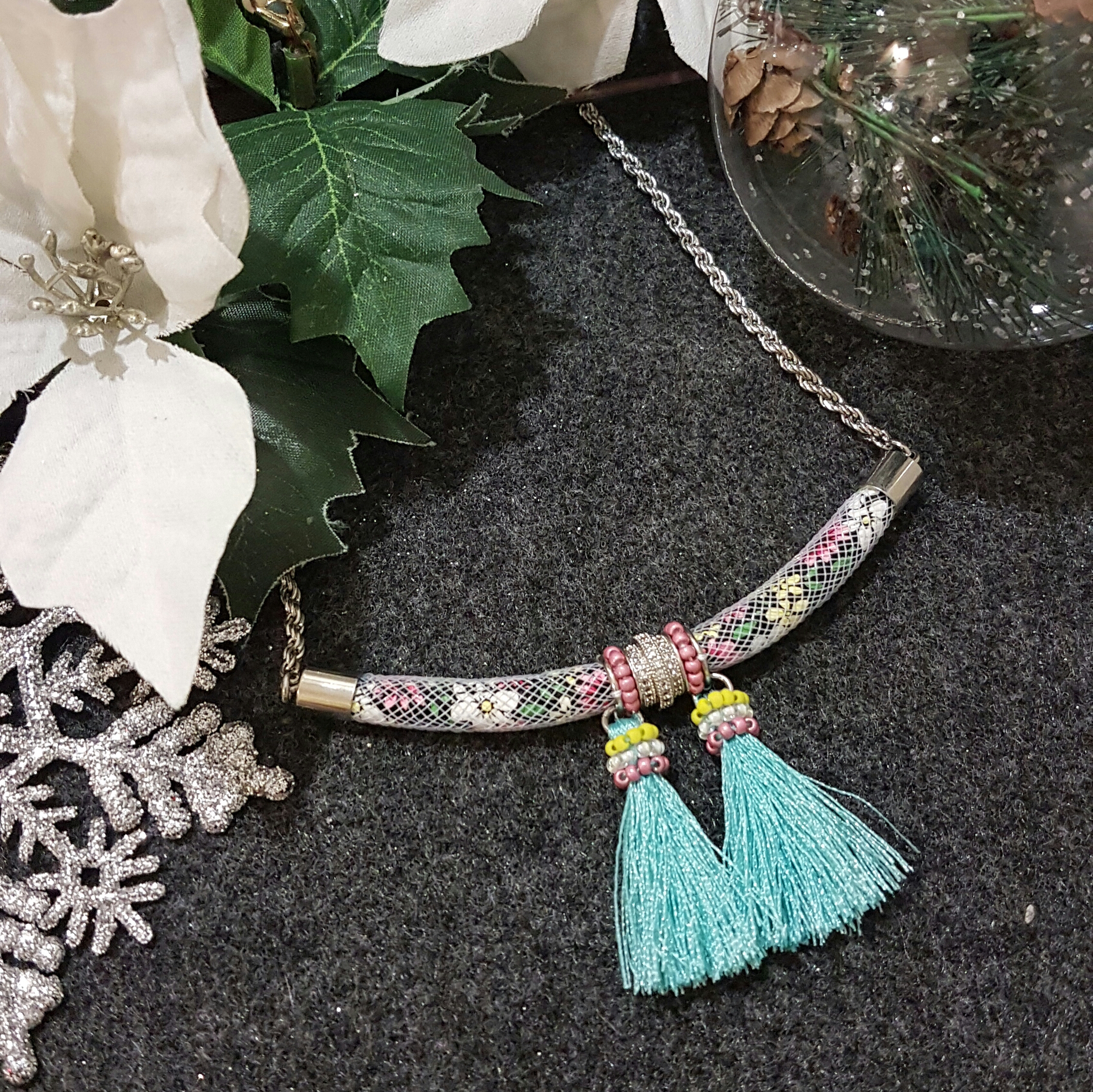 | ARX002 | Turquoise Floral Necklace