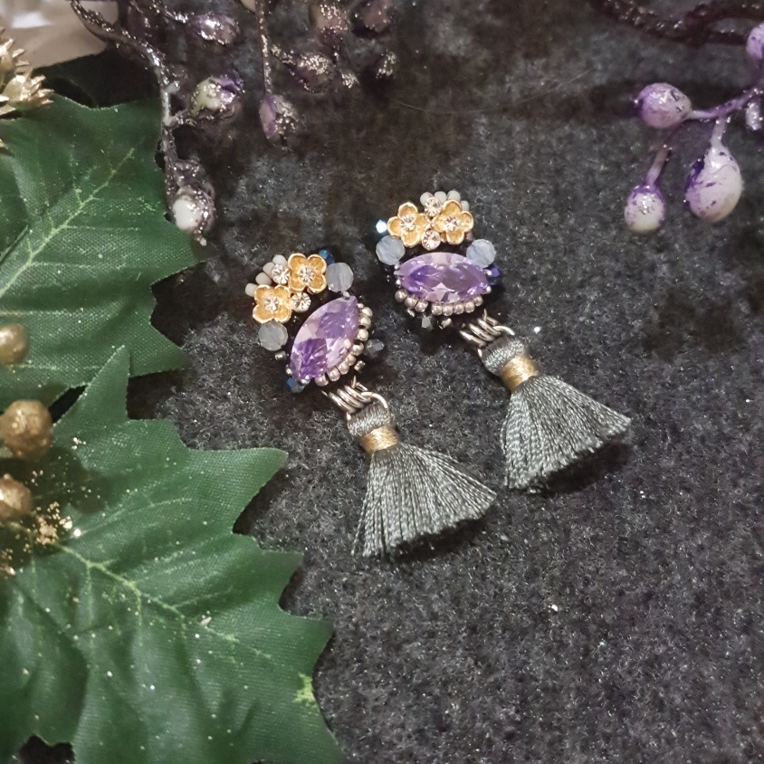 | ARX010 | Mauve & Silver Flair