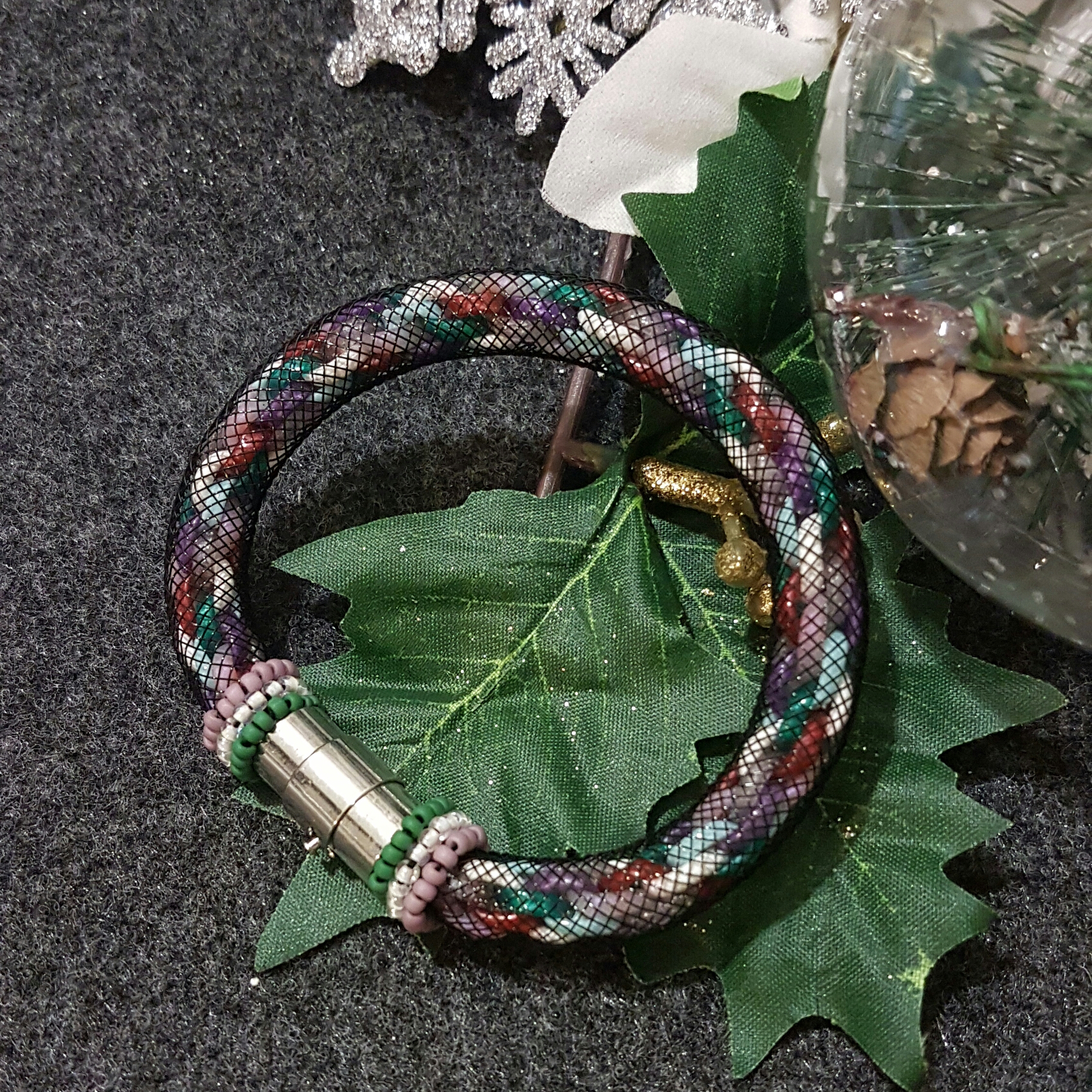 | ARX004 | Kumihimo Bangle (Festive)