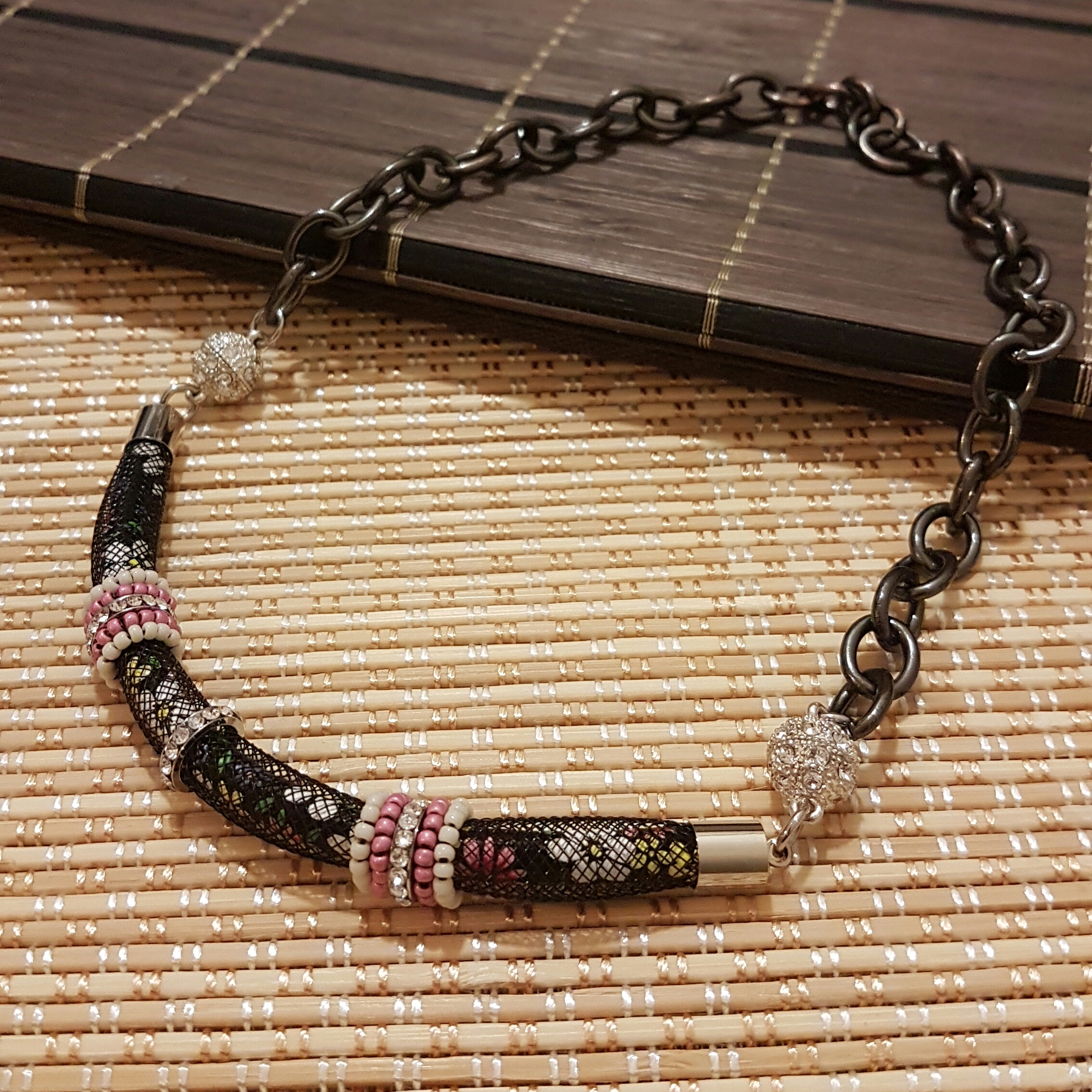 | ART015 | Floral Necklace