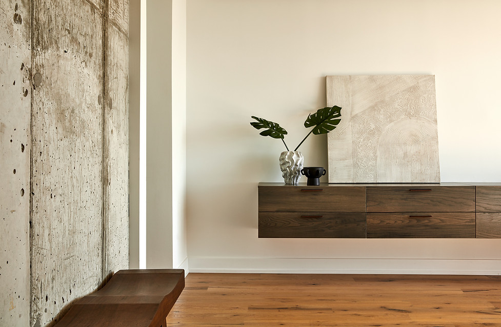 2110 WALNUT_PRIMARY BEDROOM_071 FINAL Credit Jason Varney.jpg