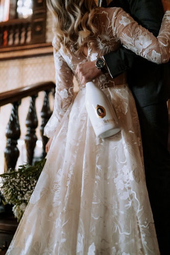 #hochzeitsfotografberlin #luxurywedding #royalwedding #schlosshochzeit #henkell #fürstvonmetternich #weddyplace #freixenet #privatedance #sektdusche #weddingrendezvous #weddingconcert #privateconcert