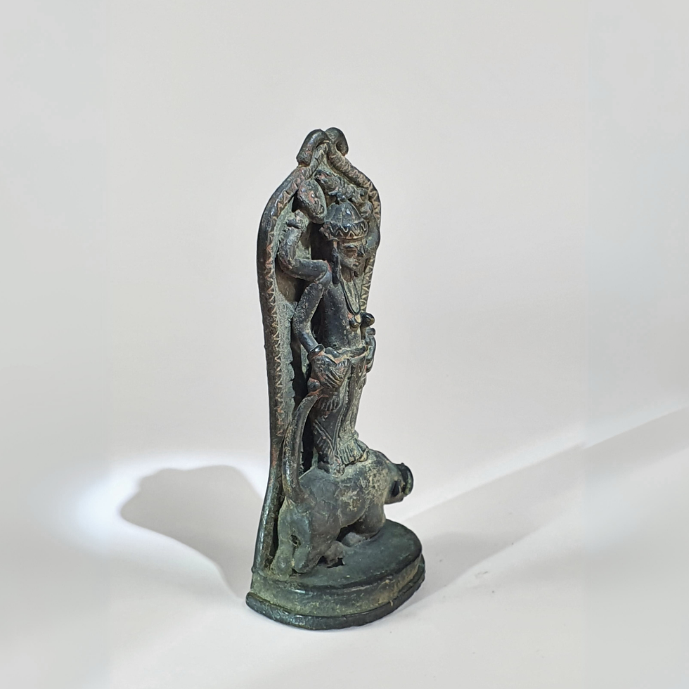 Thumbnail: Classic Deity statue