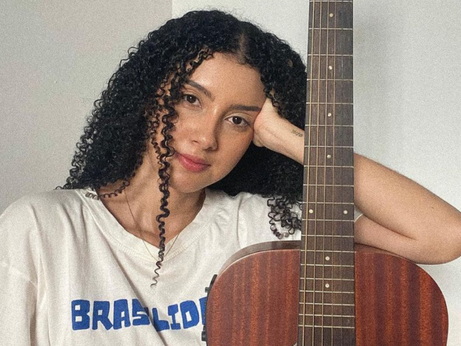Quem é Aymeê, cantora gospel que viralizou com alerta para exploração sexual
