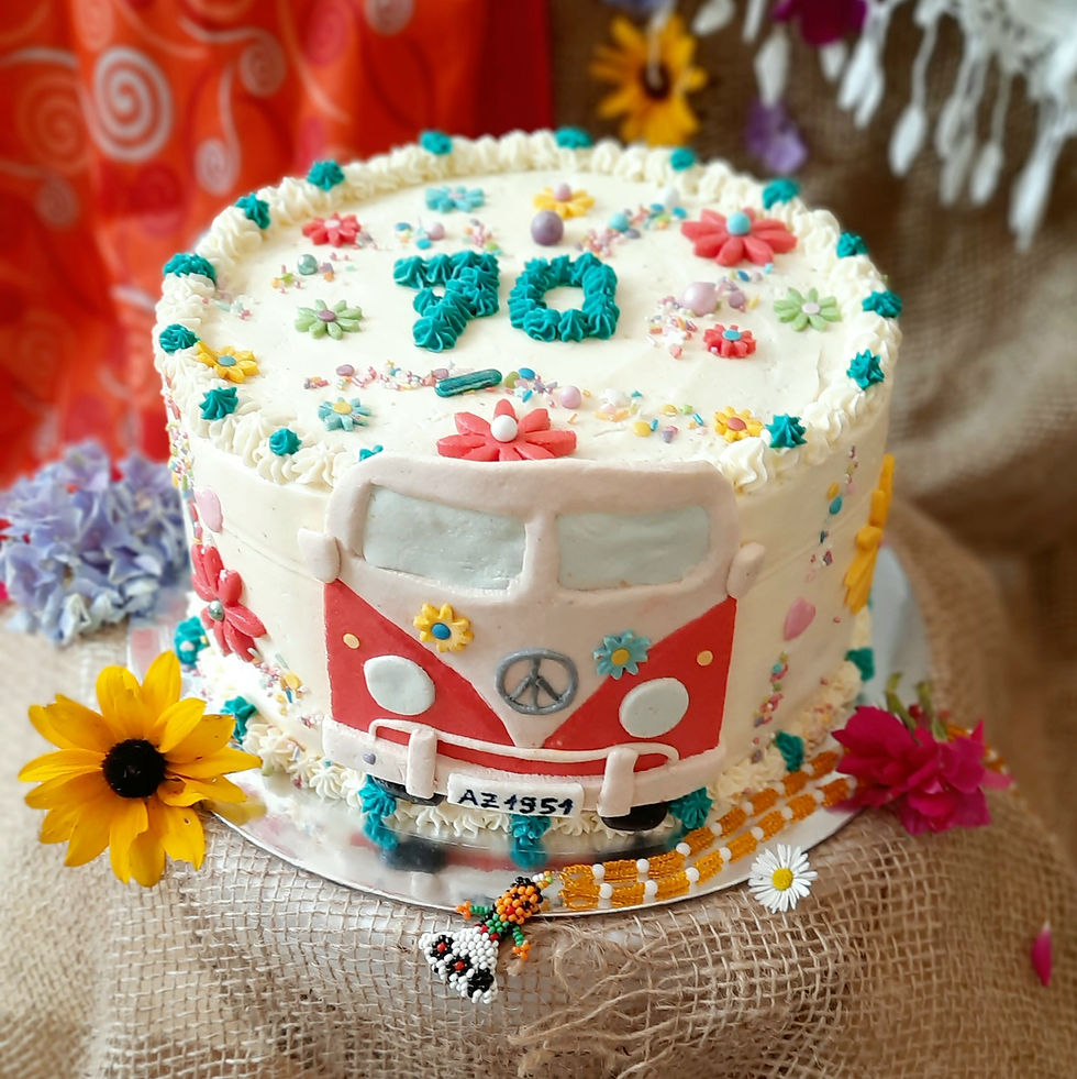 Flower Power-Bulli-Torte