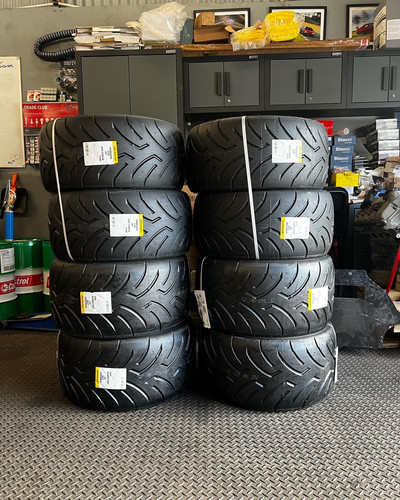 DUNLOP DIREZZA ZⅢ 265/35R18 安っぽい 23年製