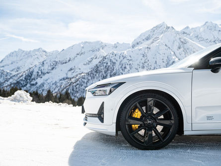 Pirelli Elect – maßgeschneiderte Reifenkompetenz für die Zukunft der Elektromobilität