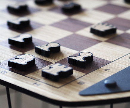 tas7_onechess.jpg