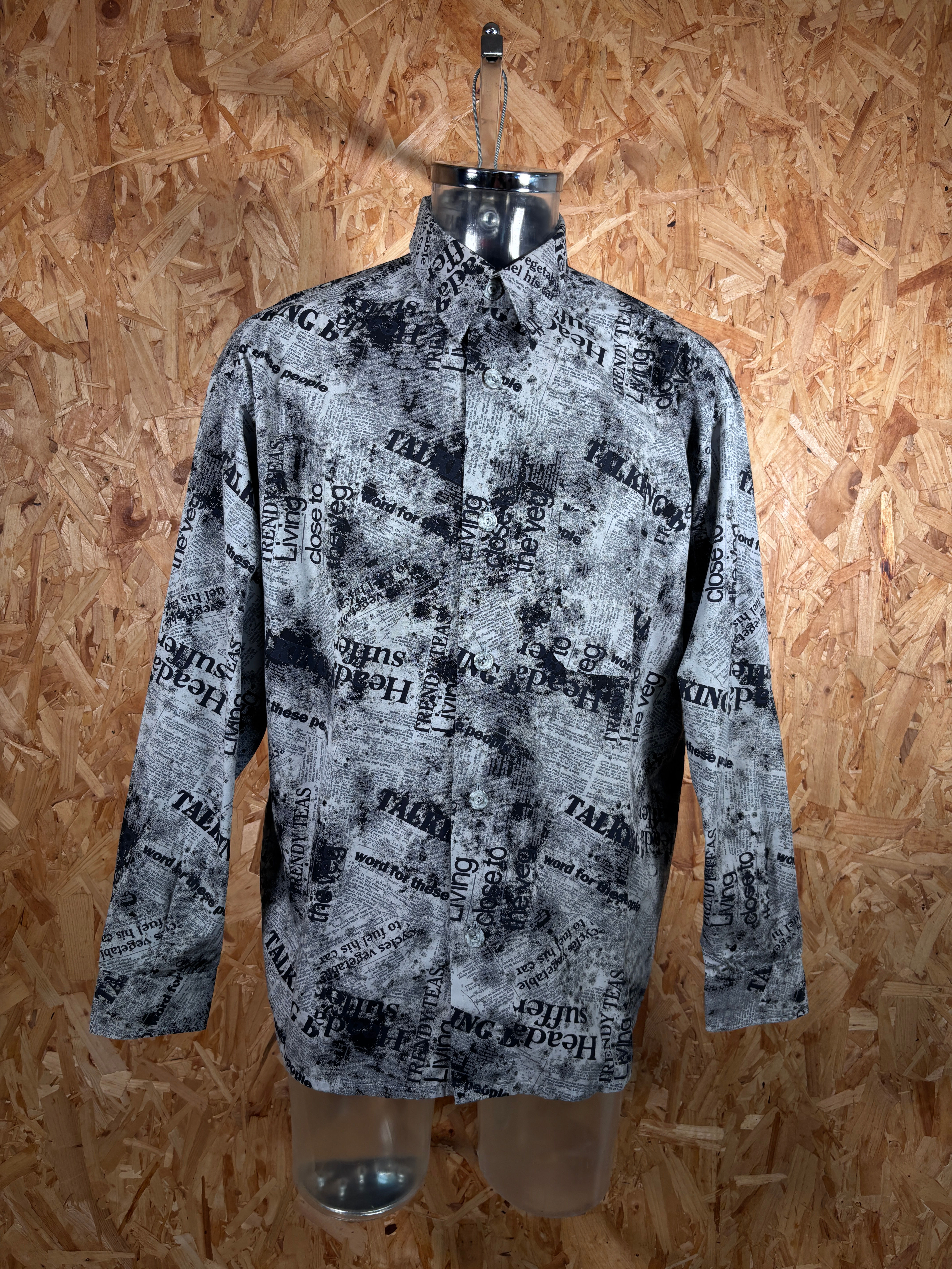 Newspaper print Sigum shirt 