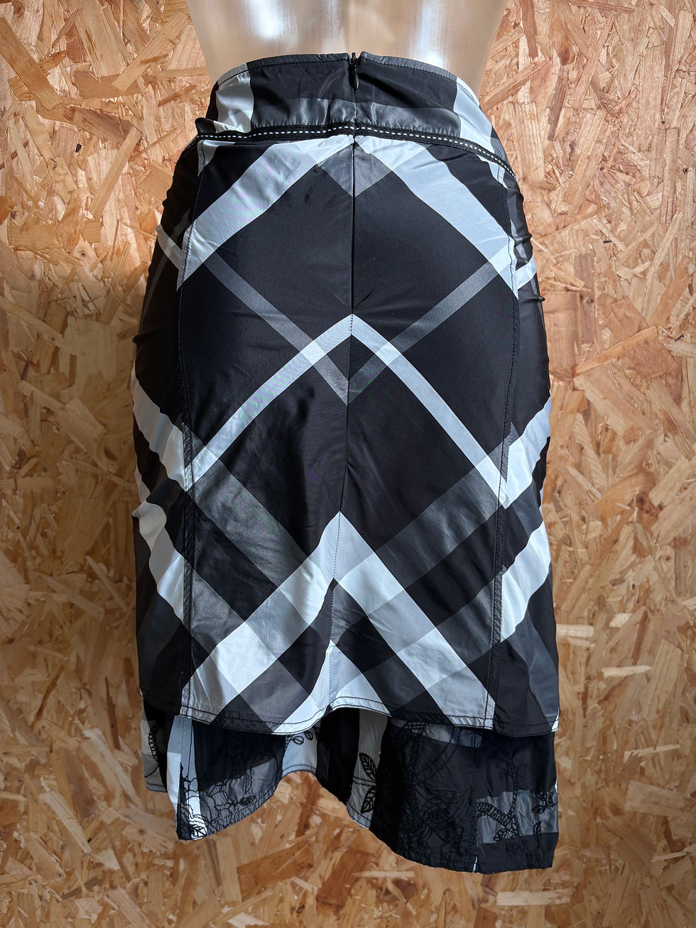 Miniature : Black and white overlay Y2K skirt