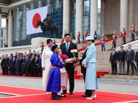 Their Majesties the Emperor and Empress of Japan Officially Welcomed