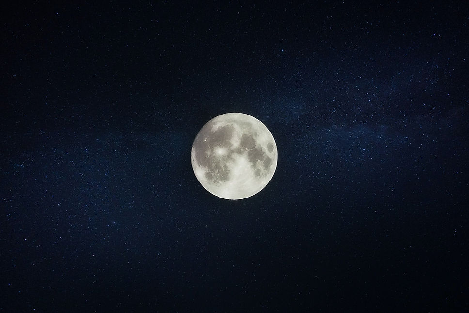 fabian-oelkers-e9rkZKjdlSc-unsplash (1).jpg