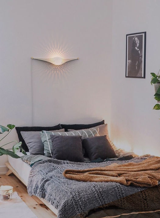 Blossom light on ②