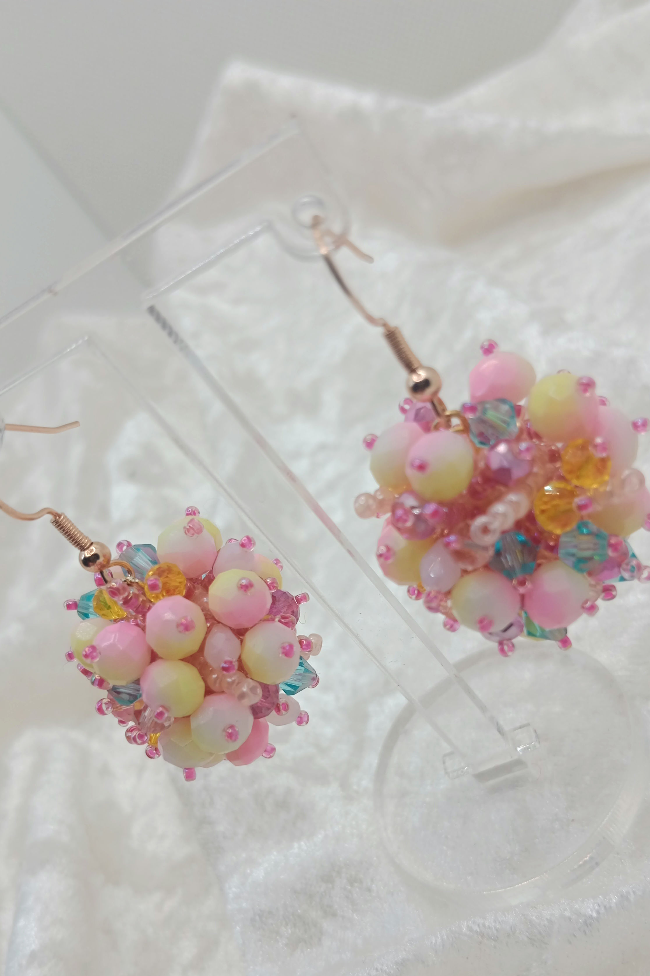 Pompom Ohrringe "Bubble Gum"