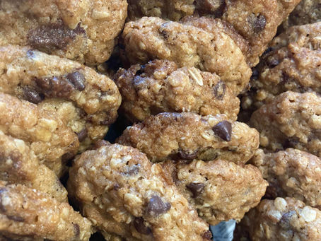 Best-EVER Oatmeal Double-Chocolate Chunk Cookies