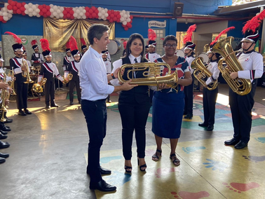  Governo de MT entrega instrumentos musicais para 45 escolas estaduais