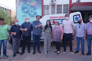 Jaciara recebe ambulância de emenda parlamentar