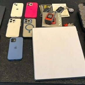 Operação da PF cumpre mandados em MT e apreende imóveis de luxo, carrões e até aeronave