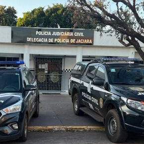 Polícia Civil de Jaciara prende suspeito de roubo com cárcere privado em Goiás