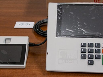TRE-MT recebe mil urnas eletrônicas novas para as eleições municipais de 2024
