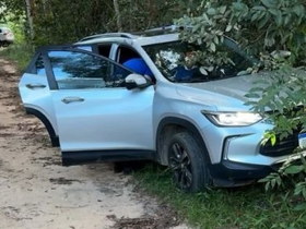 Bandidos fazem família refém e roubam joias e carro em MT