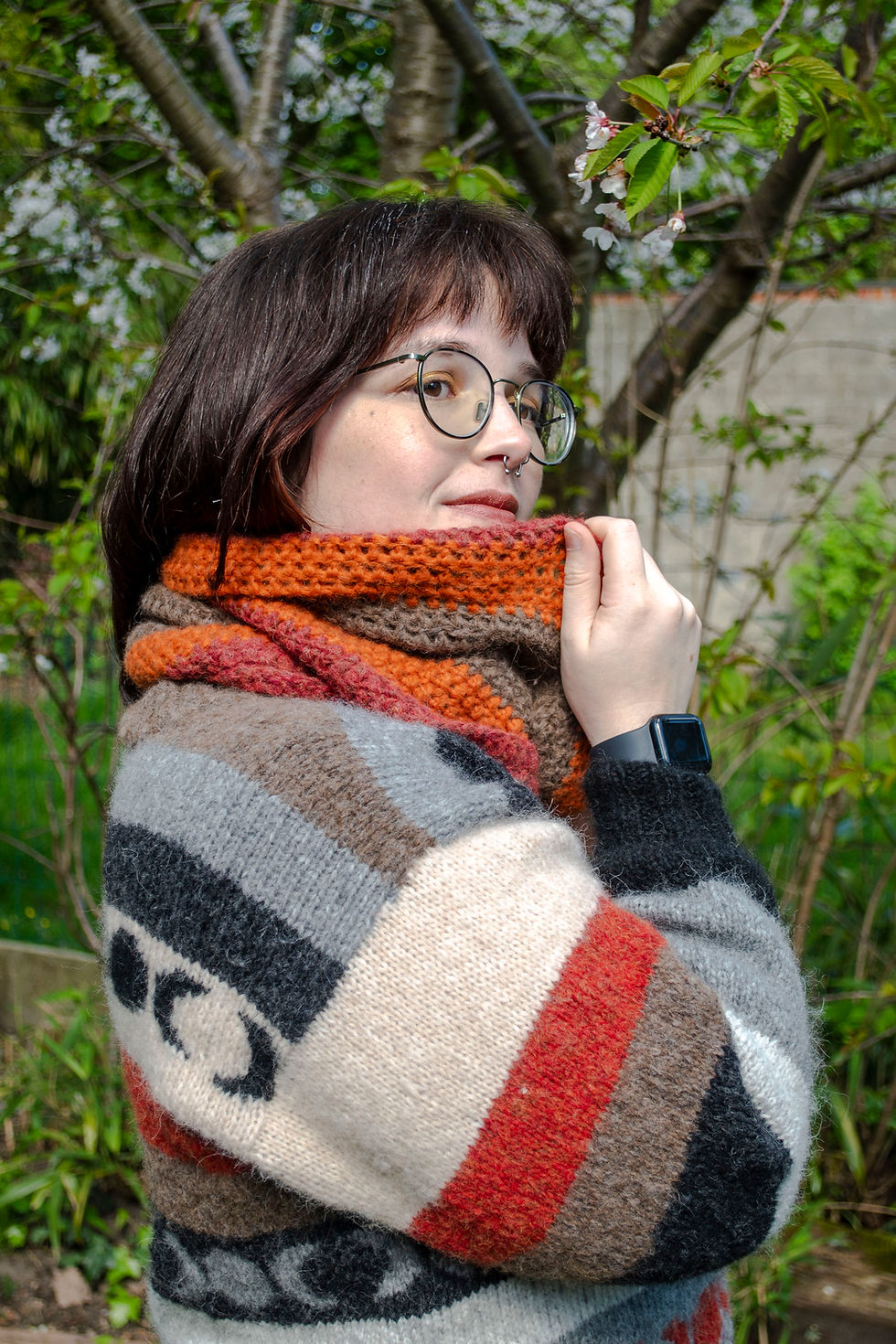 sweater 1.jpg