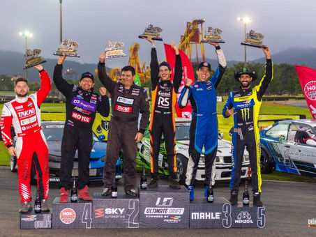 Ultimate Drift reúne cerca de 4 mil pessoas no Kartódromo Internacional do Beto Carrero