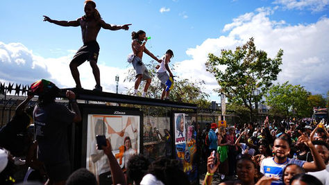 351 arrested today at the Notting Hill crime festival. Everything from sex offenders breaching licence to posession of a hand gun. But its ok coz Sadiq Khan says its diverse.😒🇬🇧