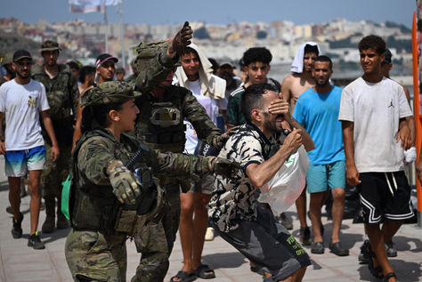 Spain has deployed its Army to directly repel the invasion.
They are using pepper spray.
They are not messing around.