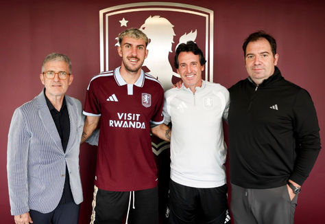 #AVFC announce double signings .. Ruggeri and Suzuki