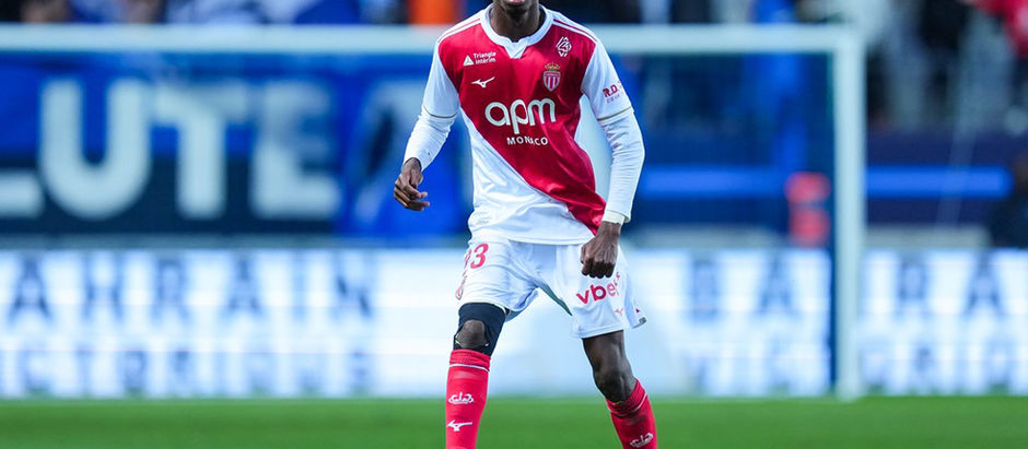 Newcastle have agreed a £35.5m deal for Monaco midfielder Aladji Bamba. The 20-year-old is currently flying to the North East to undergo a medical and complete the move. #NUFC.