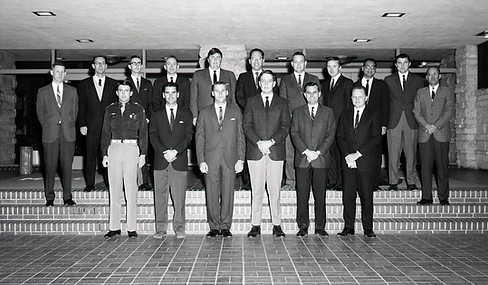APM_1968.jpg