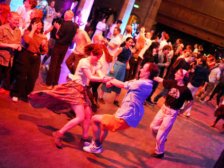 XL Hogmanay Laldie Ceilidh with HotScotch Ceilidh Band