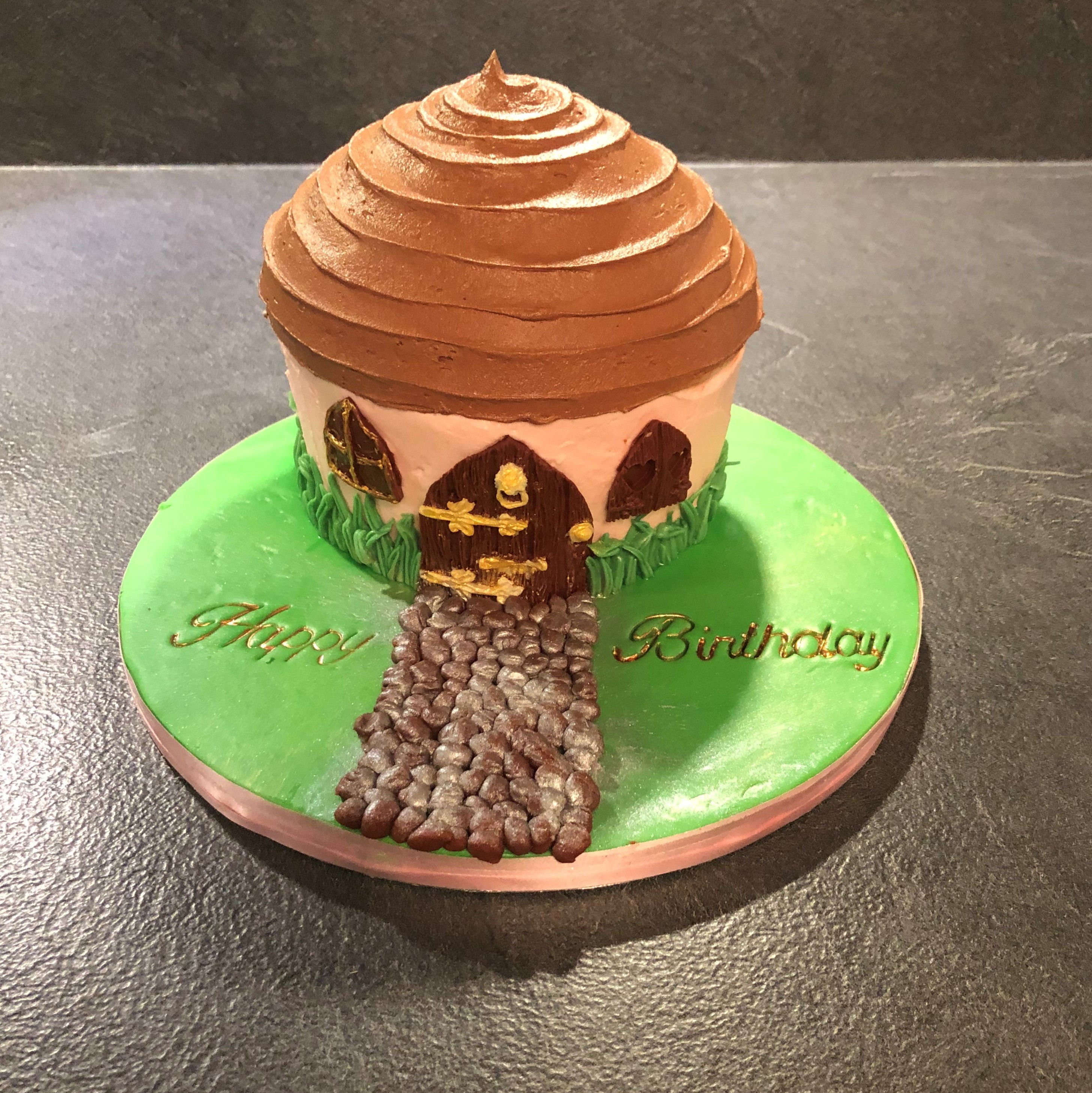 Giant cup cake house cake