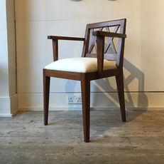 Drop-in seat chairs