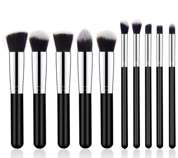 Thumbnail: Elegant Wooden Handle Makeup Brush Set