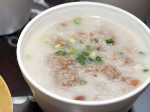 Hướng dẫn chi tiết cách nấu cháo cho bé 6 tháng tuổi