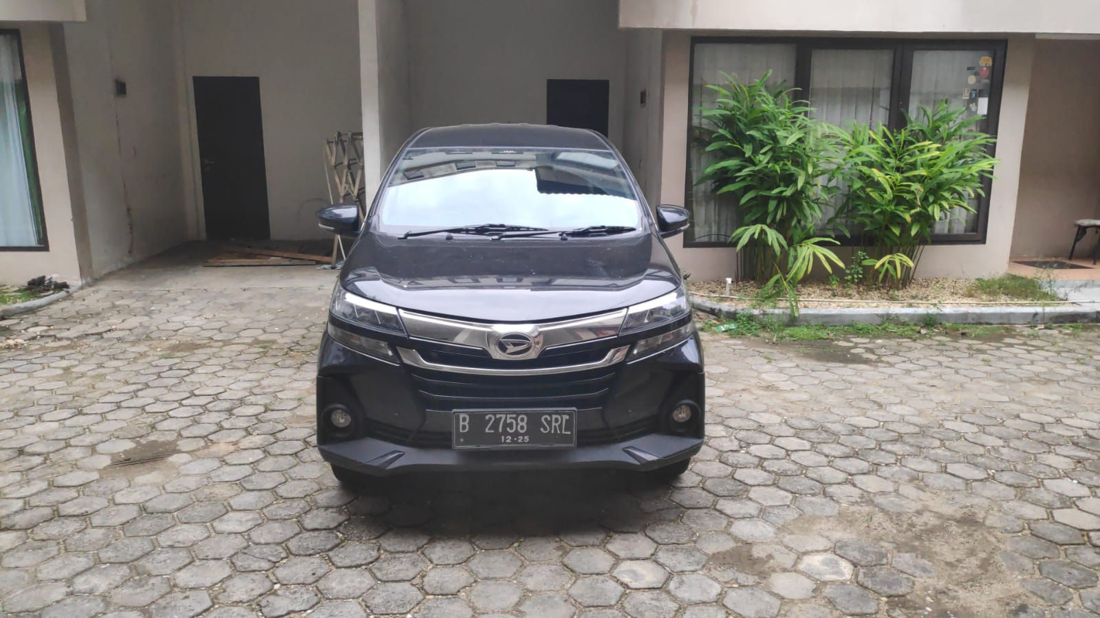 Daihatsu Xenia 1.5 R M/T Dlx (SOLD OUT)