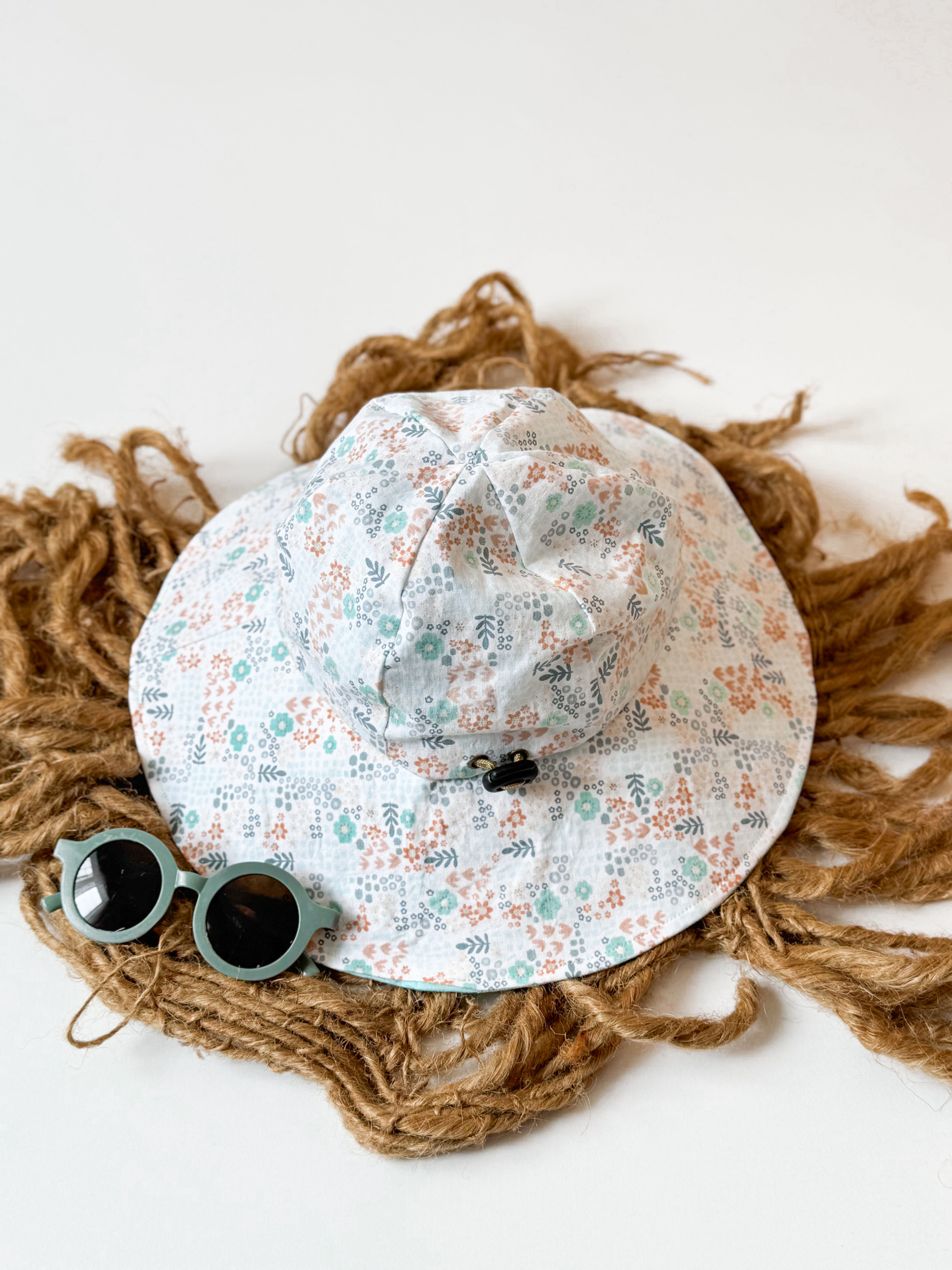 Tropical Bloom Size Large