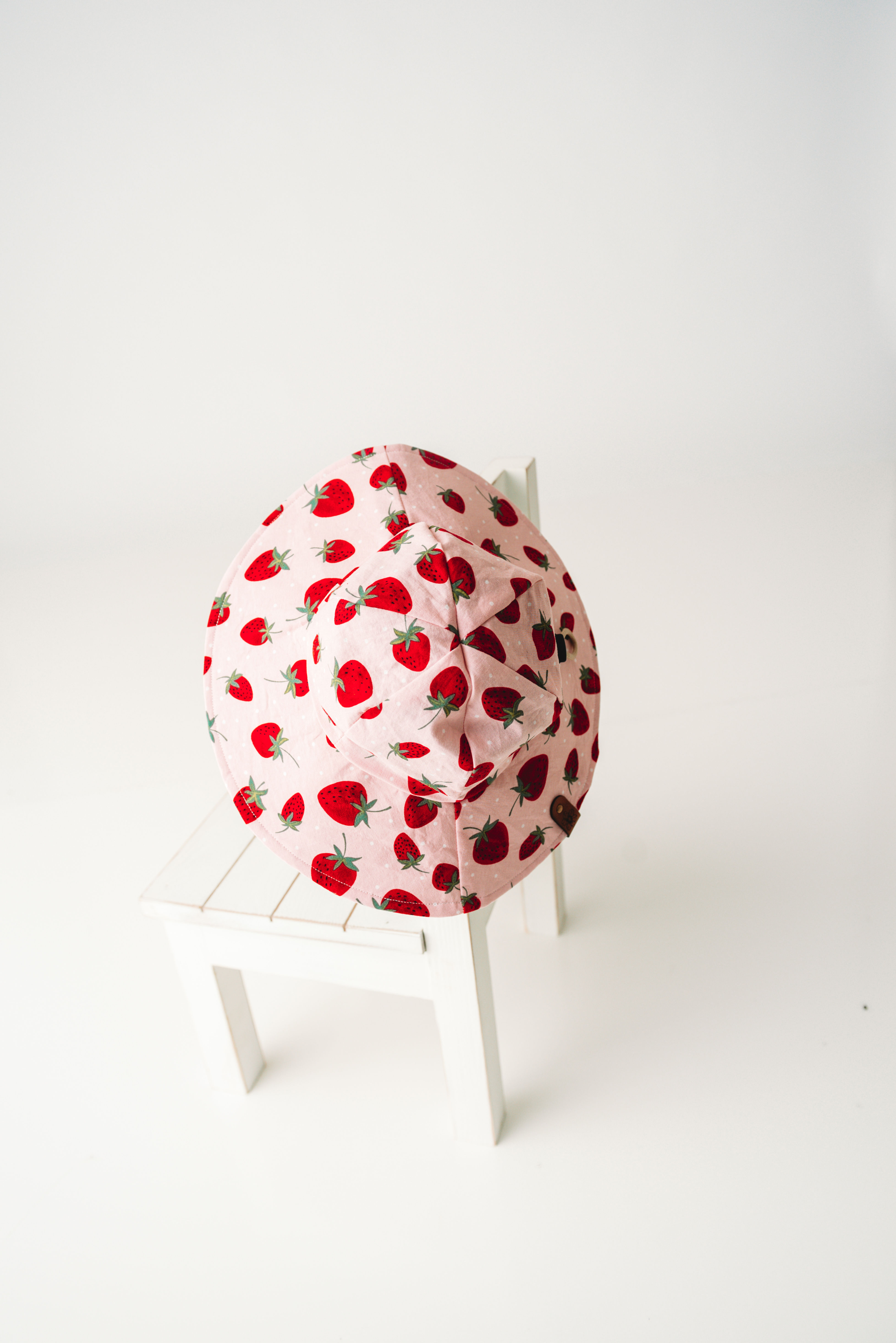 Strawberry Field Sun Hat Size Small