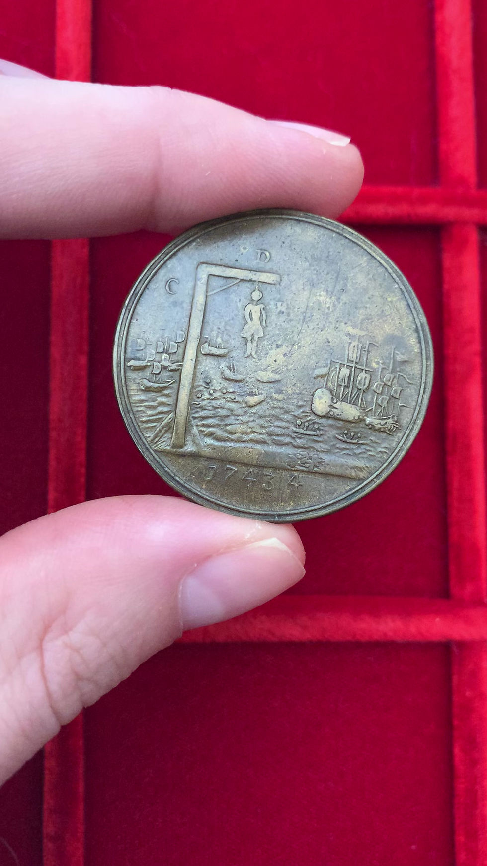 Thumbnail: 101879  |  GREAT BRITAIN, SPAIN & FRANCE. Battle of Toulon brass Medal.